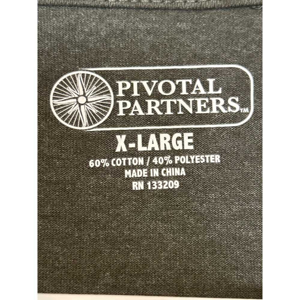 Pivotal Partners Mens XL Christmas Tractor Graphic T-Shirt Heather Olive Green - Picture 3 of 6